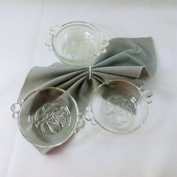 Dessert Bowls Glass Fruit Design on Bottom Bubble Handles Set of 4 - Picture 1 of 8